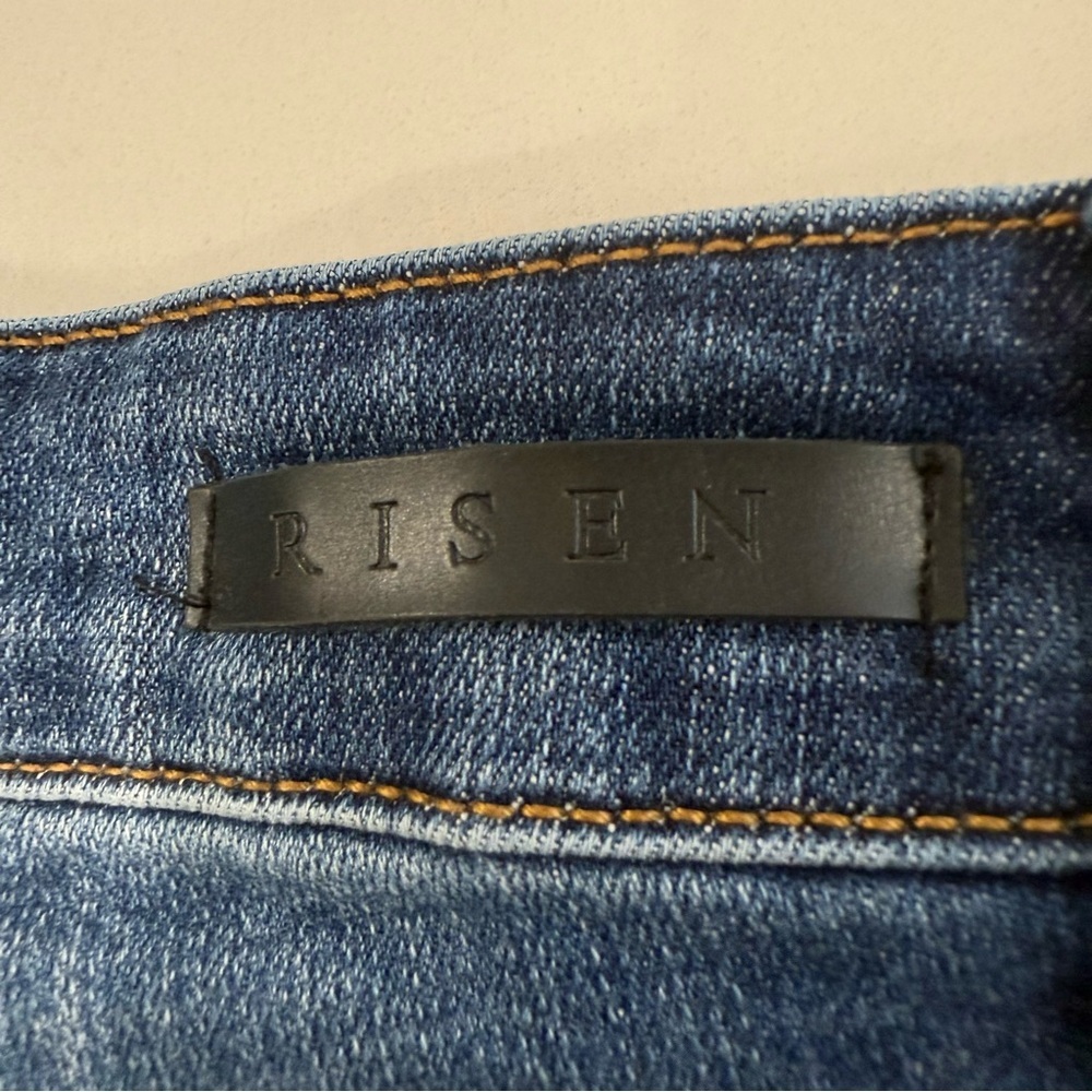 Risen Curvy Yoke Hip Up Skinny Denim Jeans Women’s 27 Dark Blue Wash Mid Rise - Picture 7 of 8